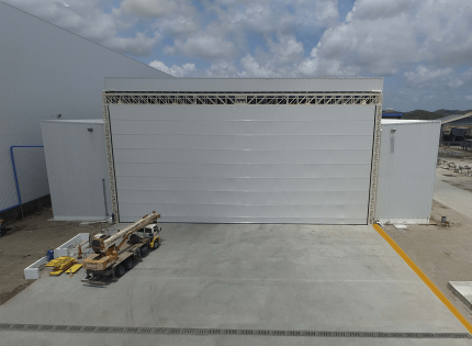 hangar-door-4